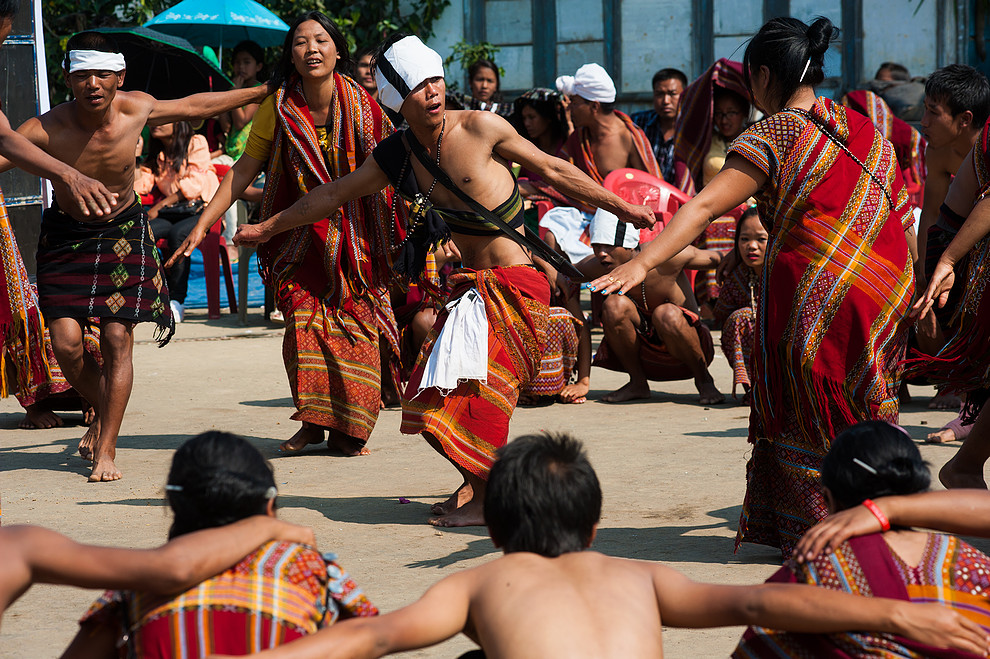 Tradycyjny taniec Awkhypa la (Lyuva Khutla Festival)